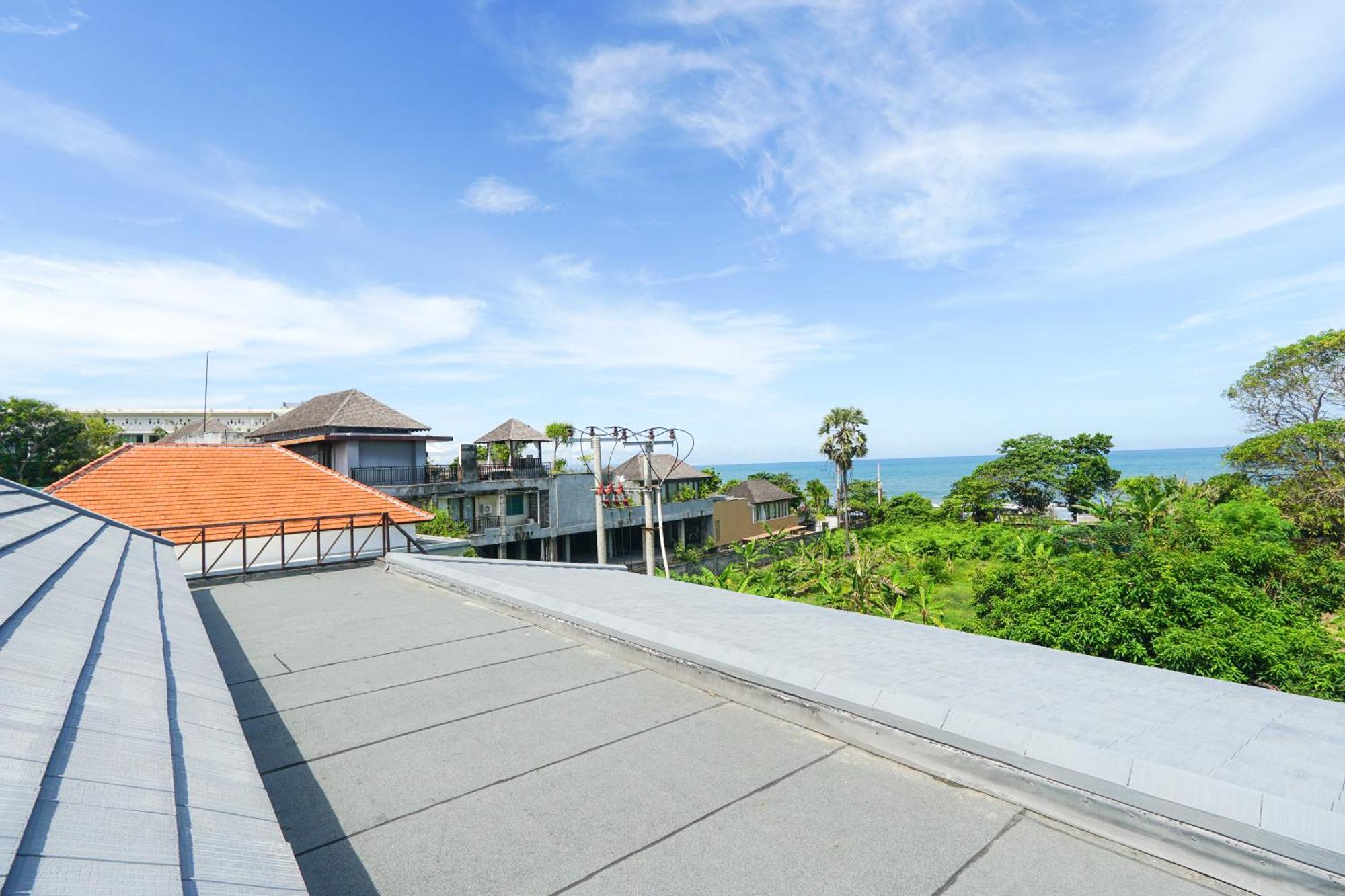 Tropical Beach House Bali Seminyak Exterior foto